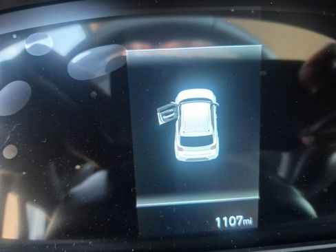 Certified 2026 Hyundai Venue SEL image 7