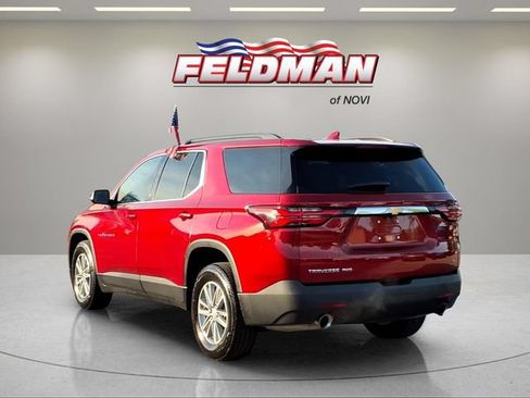 Used 2023 Chevrolet Traverse LT AWD/4WD image 3