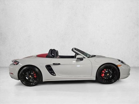 Used 2023 Porsche 718 Boxster S RWD image 4