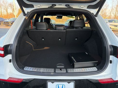 Used 2026 Genesis GV70 3.5T Sport Prestige image 22