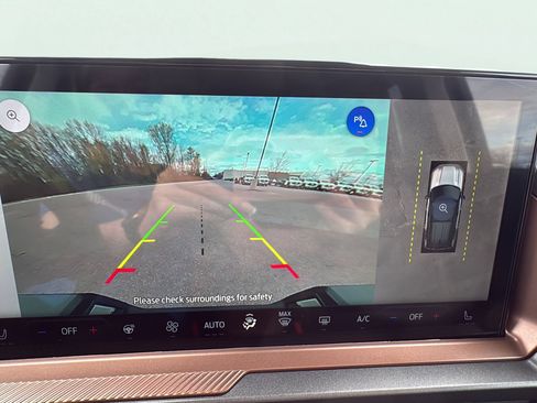 Certified 2025 Ford Bronco Sport Outer Banks w/ Outer Banks Tech Package+ AWD/4WD image 27