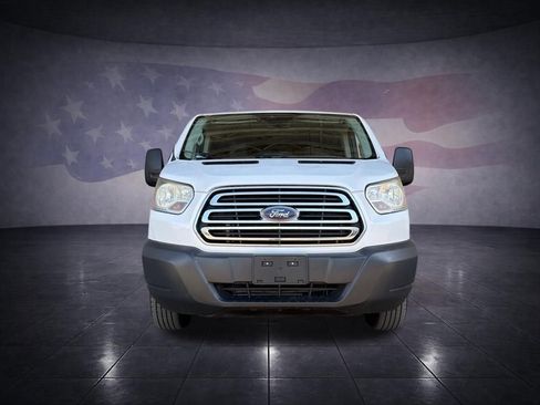 Used 2018 Ford Transit 350 XLT RWD image 4