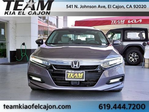 Used 2020 Honda Accord Touring image 4