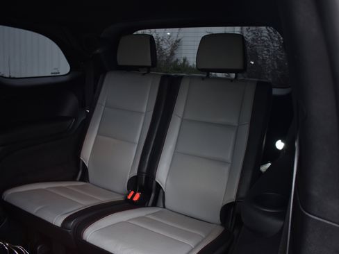 Used 2023 Dodge Durango GT image 28