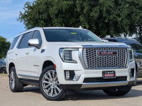 Used 2021 GMC Yukon Denali w/ Denali Premium Package AWD/4WD image 2