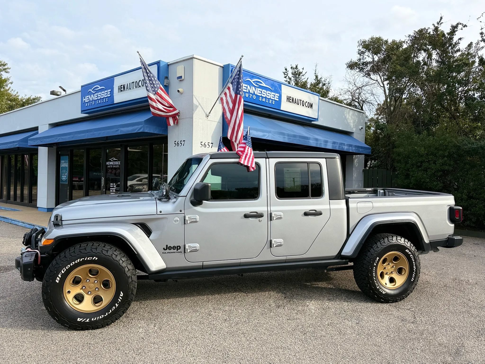Used 2020 Jeep Gladiator Sport w/ Quick Order Package 24S AWD/4WD image 25