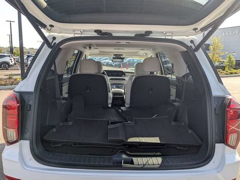 Used 2021 Hyundai Palisade SEL w/ Premium Package FWD image 12