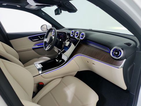 New 2026 Mercedes-Benz GLC 300 image 15