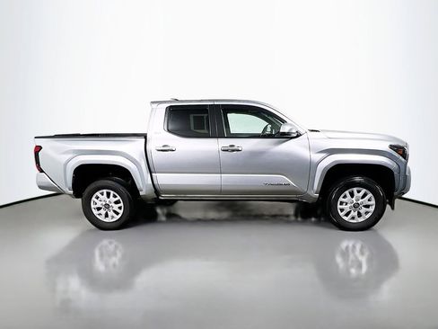 Used 2024 Toyota Tacoma SR5 RWD image 1