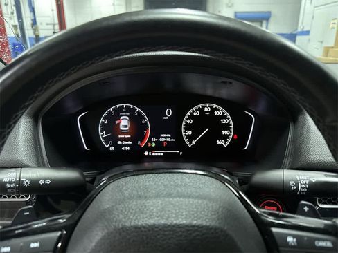 Used 2023 Honda Civic Sport image 31