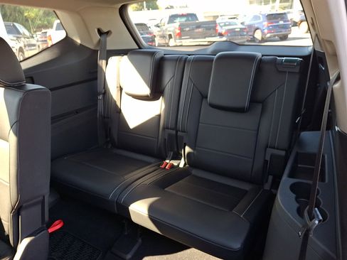 Used 2022 Volkswagen Atlas SE image 13