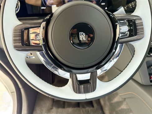 Used 2024 Rolls-Royce Spectre w/ Spectre Launch Package AWD/4WD image 21