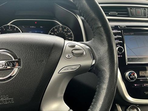 Used 2018 Nissan Murano SL w/ Midnight Edition Package AWD/4WD image 12
