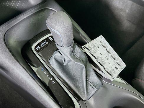 Used 2026 Toyota Corolla SE FWD image 24