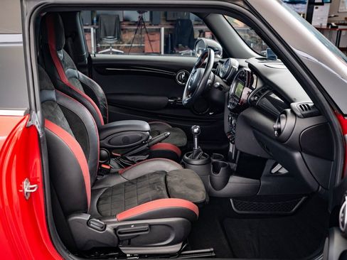 Used 2018 MINI Cooper John Cooper Works image 20