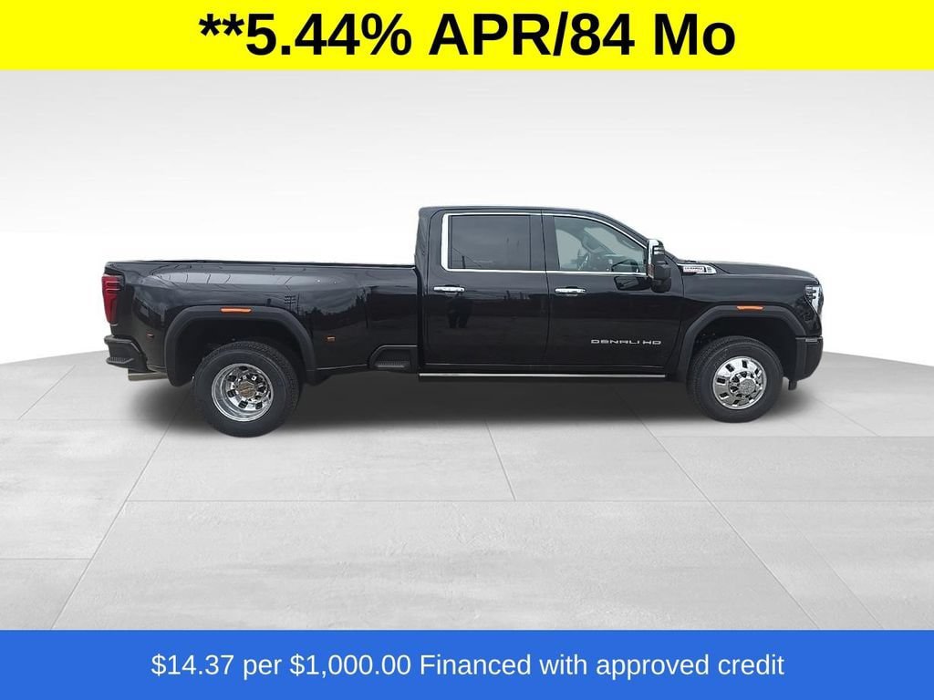 New 2026 GMC Sierra 3500 Denali w/ Denali Reserve Package AWD/4WD image 8