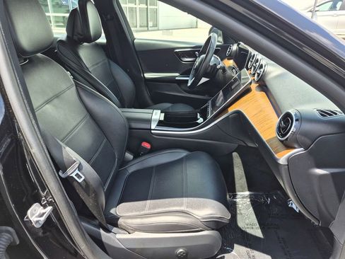 Used 2025 Mercedes-Benz C 300 Sedan image 24