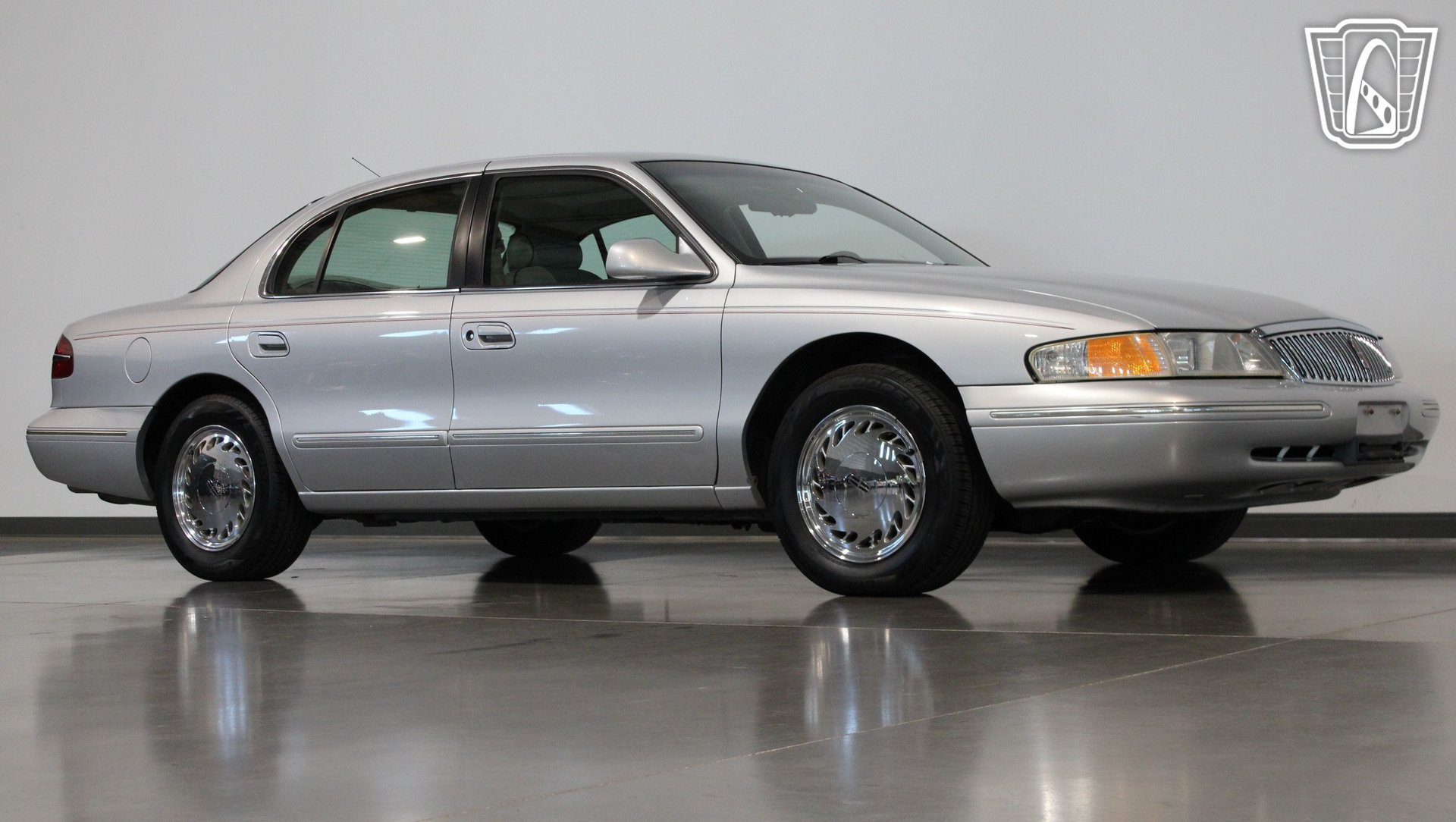 Used 1996 Lincoln Continental FWD image 22