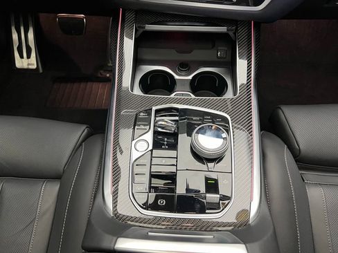 Certified 2026 BMW X7 M60i AWD/4WD image 11