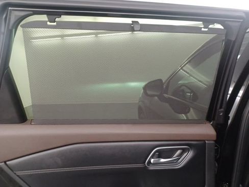 Used 2023 Nissan Rogue Platinum w/ Platinum Premium Package FWD image 13