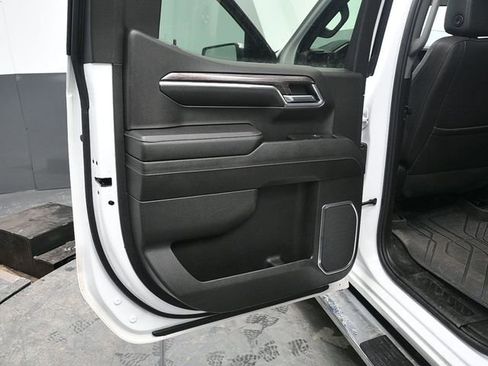 Used 2023 Chevrolet Silverado 1500 LTZ image 14