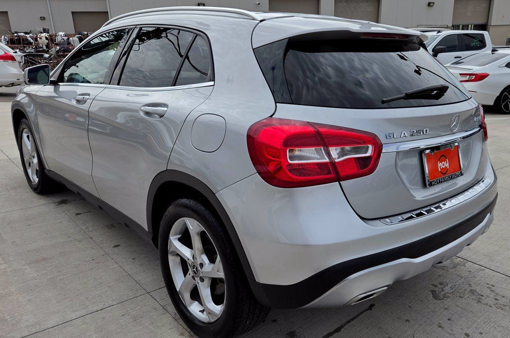 Used 2018 Mercedes-Benz GLA 250 4MATIC image 7