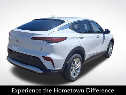 New 2026 Buick Envista Preferred image 4