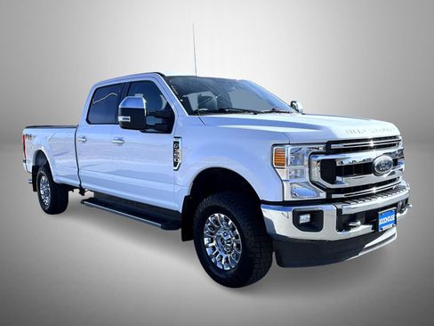 Used 2021 Ford F350 XLT w/ XLT Premium Package image 3