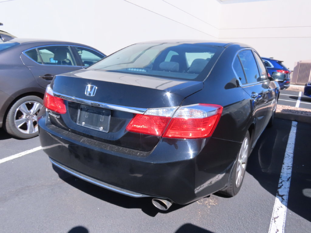 Used 2015 Honda Accord EX image 3