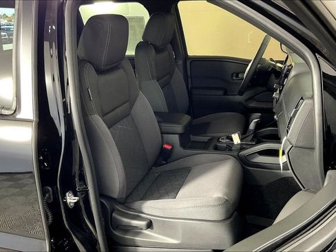 New 2026 Nissan Frontier SV w/ Tow Package image 43