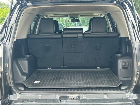Used 2018 Toyota 4Runner SR5 Premium AWD/4WD image 13
