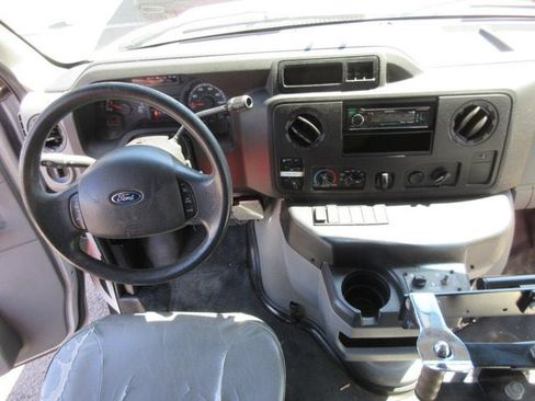 Used 2013 Ford E-350 and Econoline 350 Super Duty Wagon w/ Shuttle Bus Prep Pkg image 10