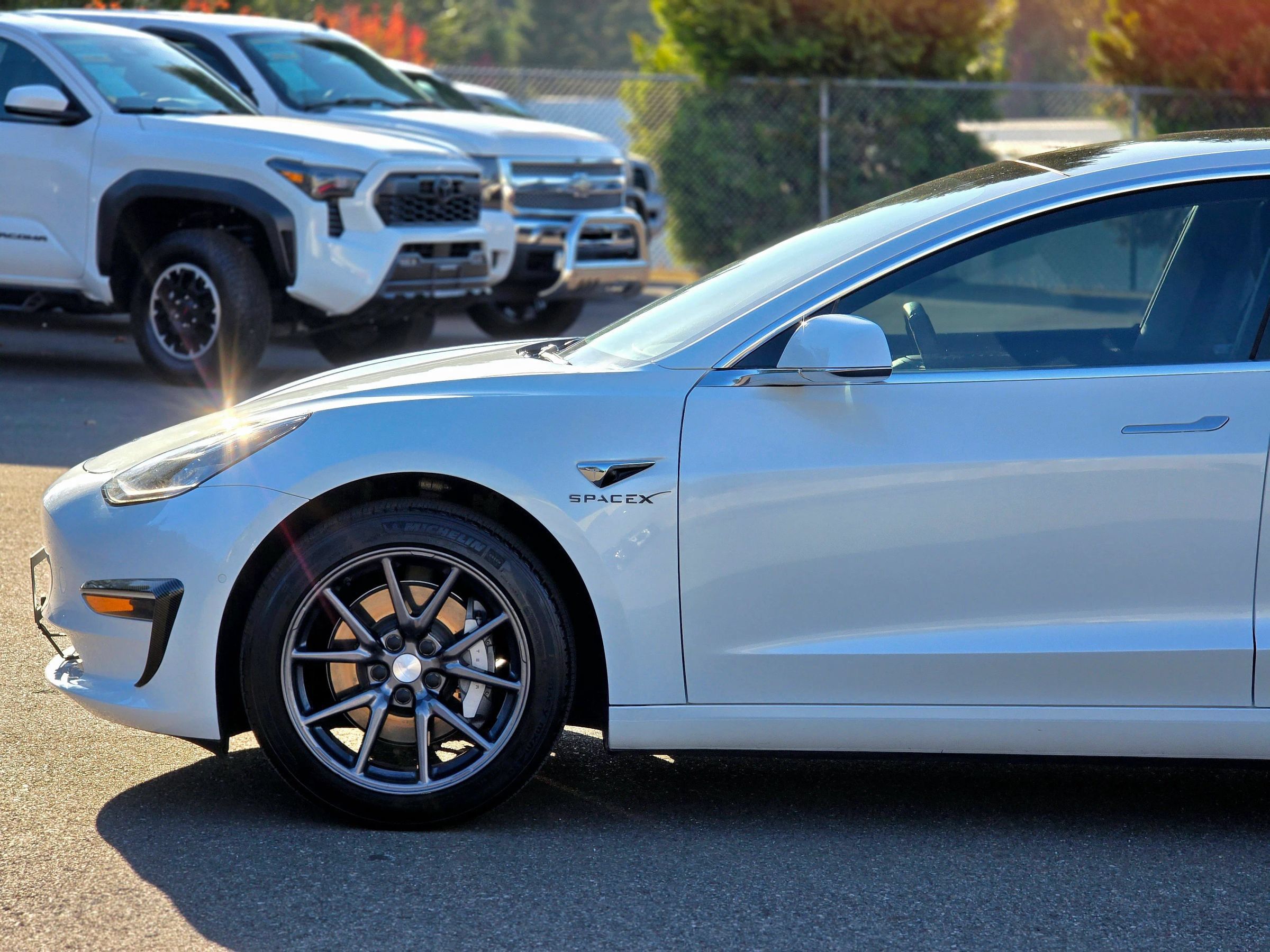 Used 2020 Tesla Model 3 Standard Range Plus RWD image 7