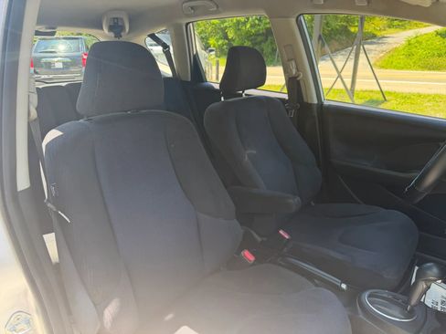 Used 2013 Honda Fit Sport image 19