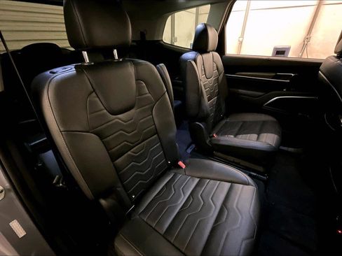 Used 2021 Kia Telluride SX w/ SX Prestige Package image 26