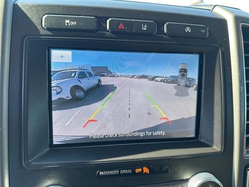 Used 2021 Ford Expedition Max XLT image 29