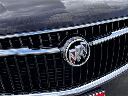 Used 2018 Buick Enclave Essence w/ Trailering Package image 34