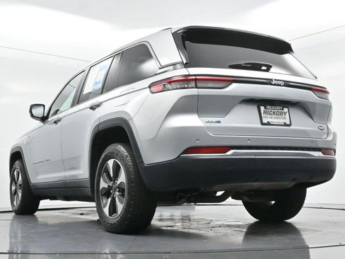 Used 2024 Jeep Grand Cherokee Limited 4xe AWD/4WD image 55