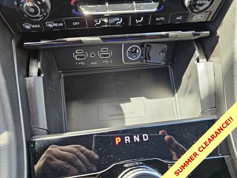 New 2025 Jeep Grand Cherokee L Altitude image 14