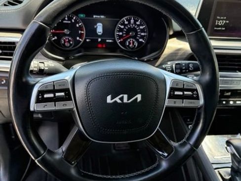 Used 2022 Kia Telluride SX w/ SX Prestige Package AWD/4WD image 18