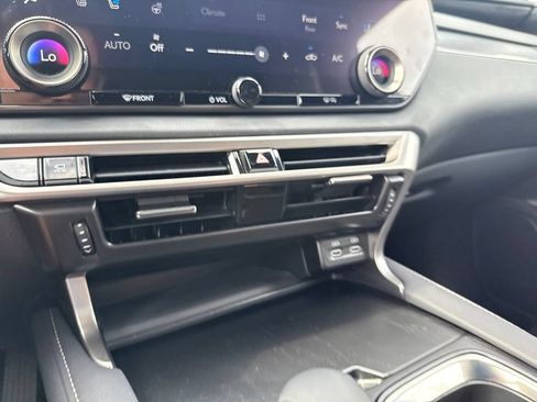 Used 2024 Lexus RX 350 AWD w/ Convenience Package image 35