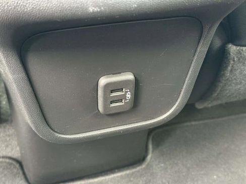 Used 2023 Chevrolet Equinox RS image 14