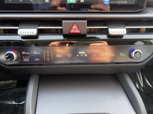 New 2026 Kia Sportage EX image 22