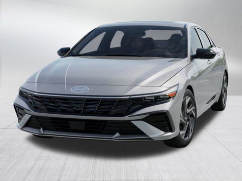 New 2026 Hyundai Elantra SEL Sport Premium image 6