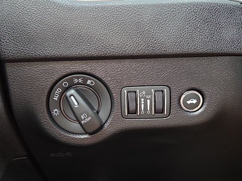 Used 2022 Dodge Charger Scat Pack RWD image 27