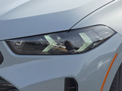 Used 2025 BMW X6 xDrive40i image 30