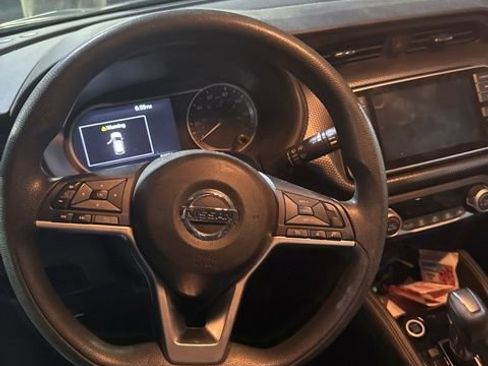 Used 2019 Nissan Kicks SV w/ Interior Electronics Package image 10