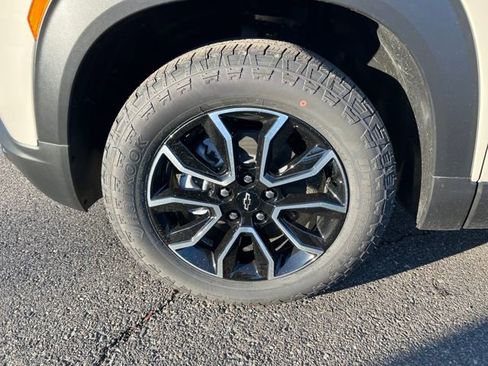 New 2026 Chevrolet TrailBlazer ACTIV w/ Convenience Package image 12