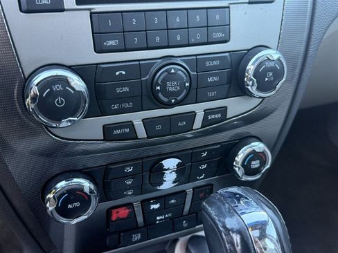 Used 2011 Ford Fusion SEL w/ 301A Rapid Spec Order Code image 19