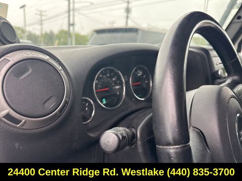 Used 2012 Jeep Wrangler Sport AWD/4WD image 10
